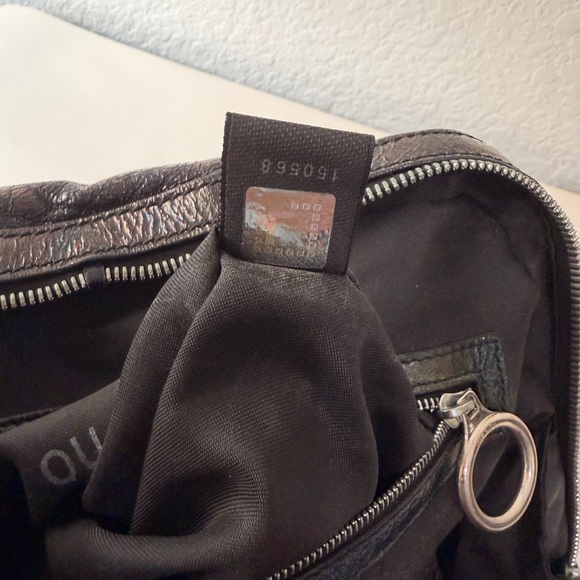 ‼️SOLD ‼️Vintage FENDI Holographic Patent Leather Tote | Silver Logo Charm - Picture 5 of 9